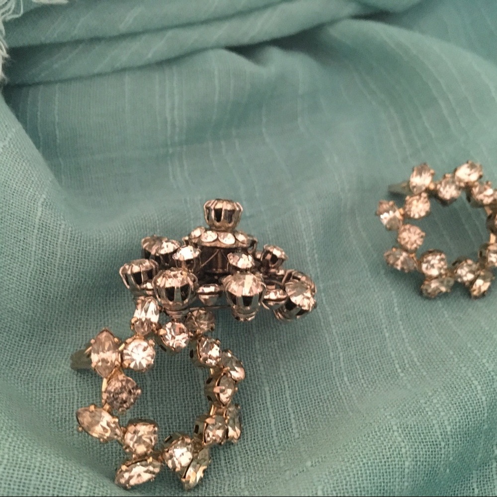 Vintage Rhinestone Set - Picture 2 of 7